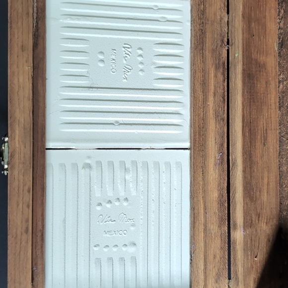 VGT,Mexican Brown Wooden/Tile Decorative Trinket Box. - Picture 5 of 9